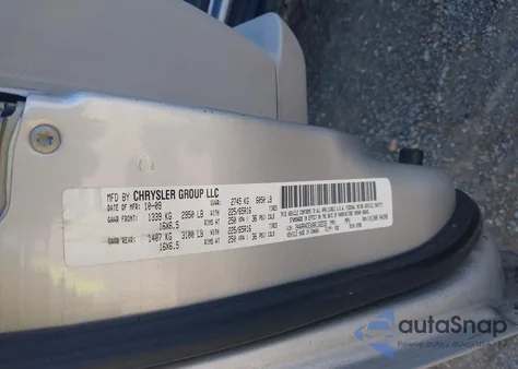 2010 Chrysler Town & Country Lx z USA, uszkodzony, nr VIN 2A4RR4DEXAR133232